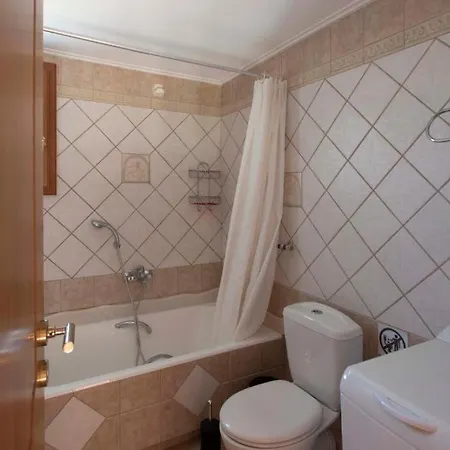 Tragana Villa Villa *