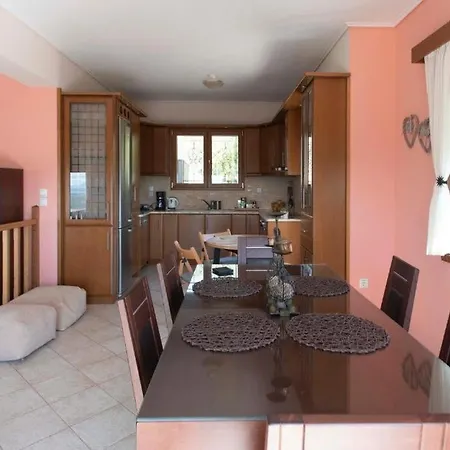 Tragana Villa